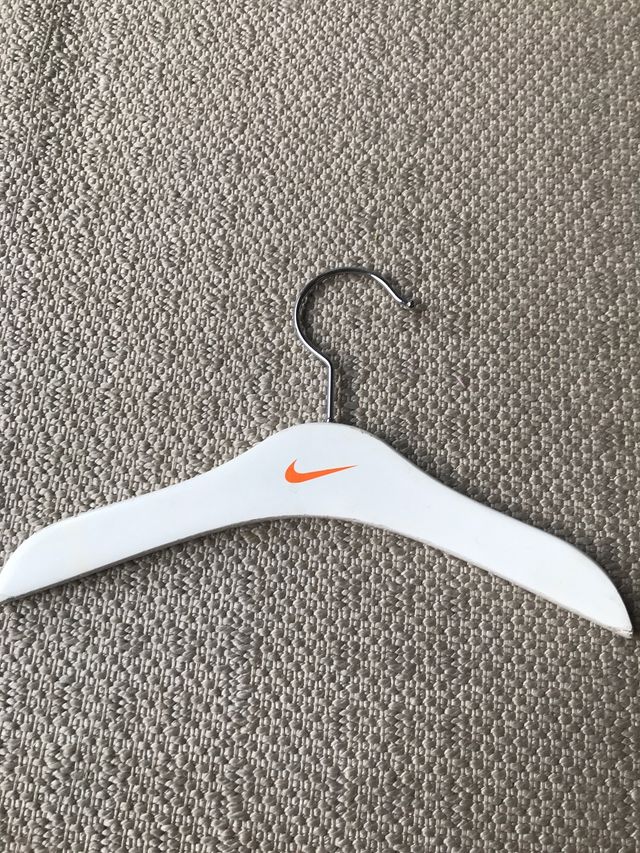 Lote perchas infantiles