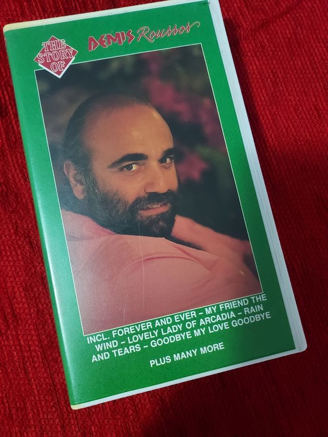 DEMIS RUSSOS VHS -4€