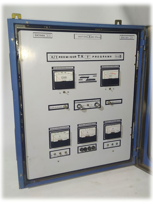 CUADRO ELÉCTRICO RADIO TV