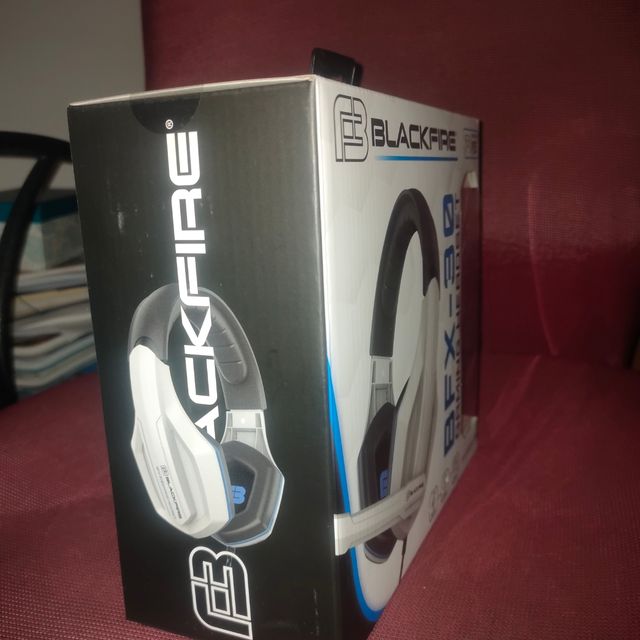 Auriculares de cable con micrófono