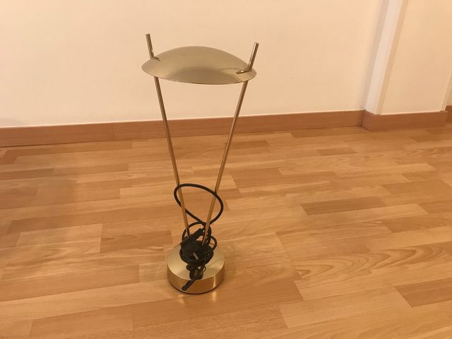 Lámpara diseño sobremesa