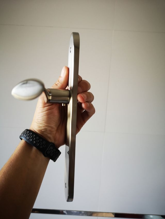 manilla para puerta. A ESTRENAR