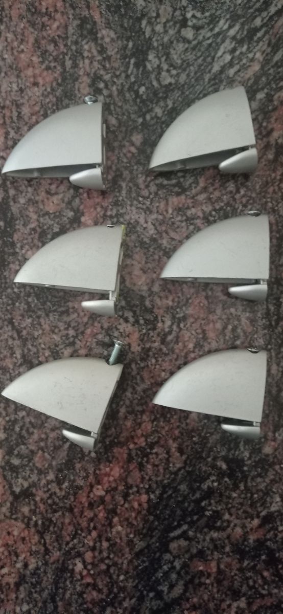 soporte estantes pelicano