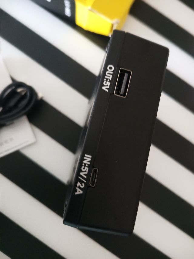 Cargador de pilas universal LiitoKala