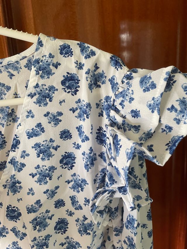 Camisa blusa floral con fruncido shein