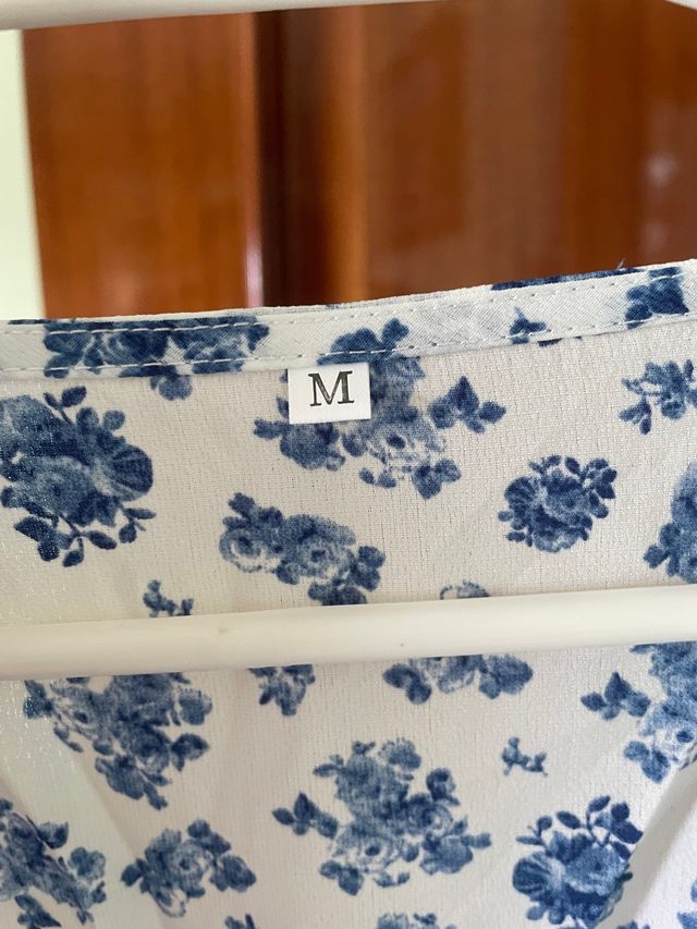 Camisa blusa floral con fruncido shein