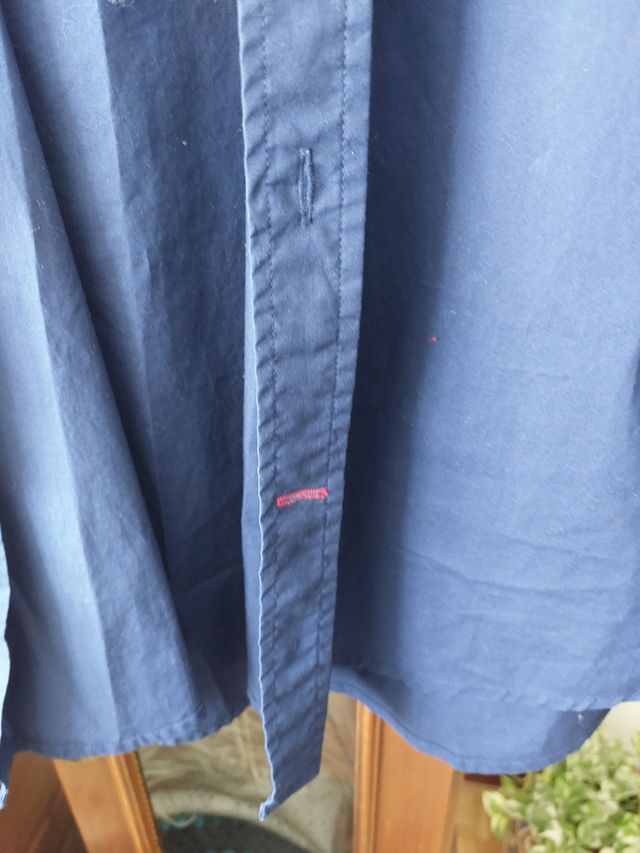 Camisa azul marino hombre