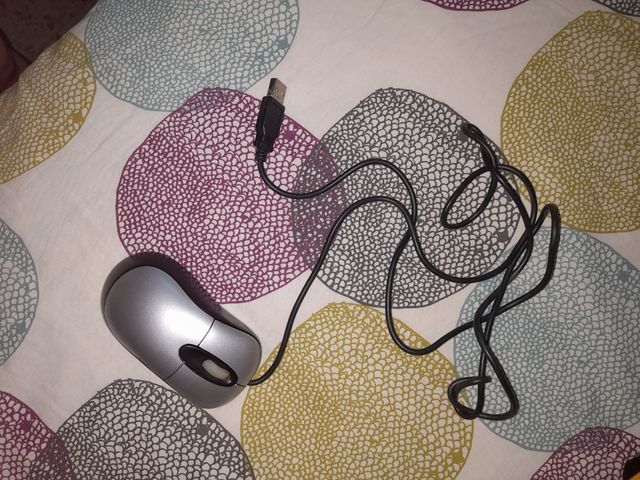 RATÓN CON CABLE 