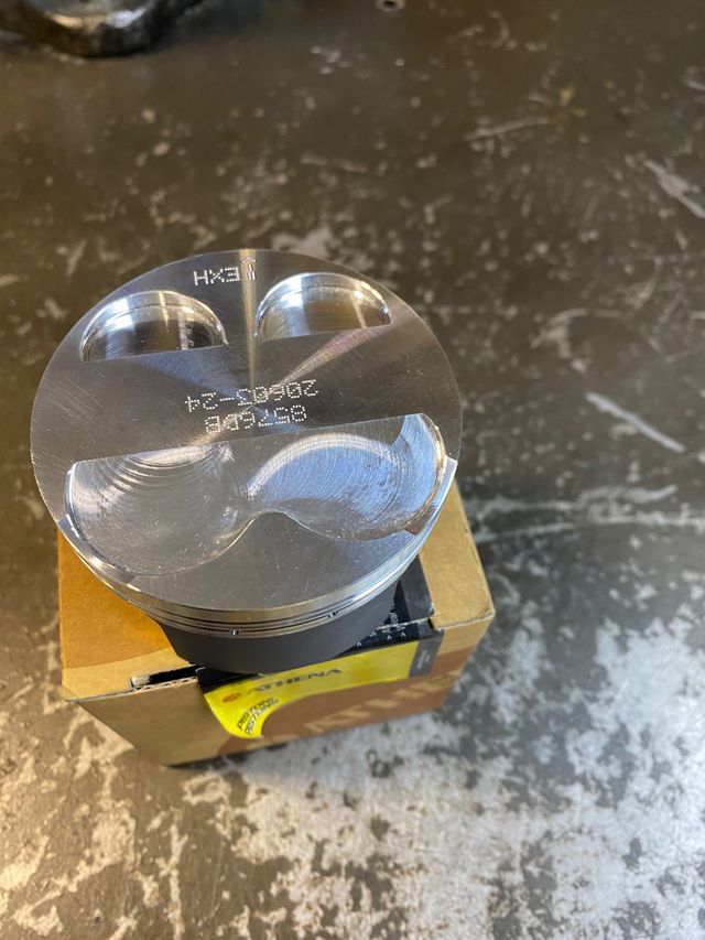 Husqwarna TC 250 Piston