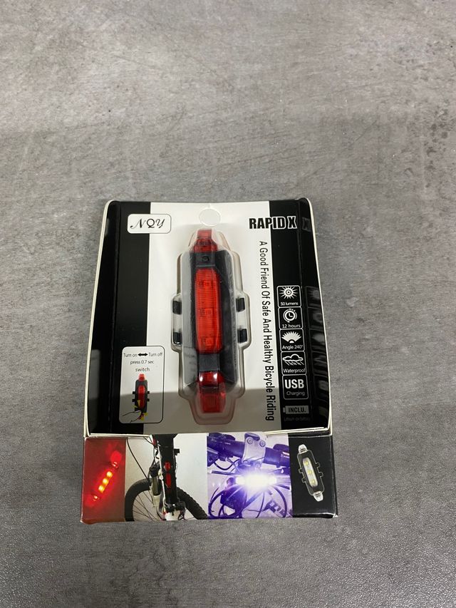 Luz trasera bici nueva