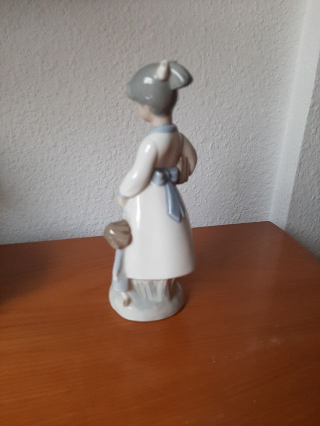 FIGURA DE PORCELANA ZAPHIR-LLADRO