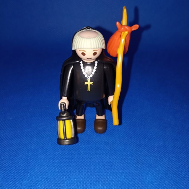 Playmobil monje ,fraile ,mediaval 