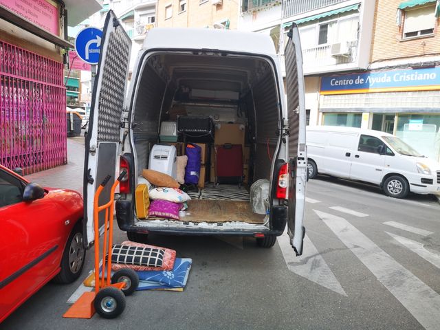 TRANSPORTE  MUEBLES Y COSAS