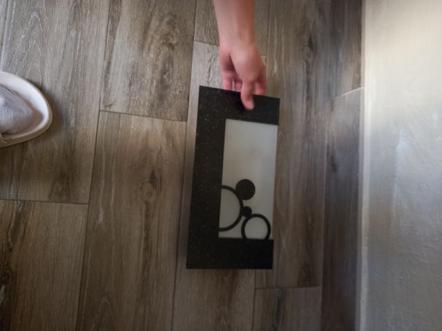 aplique de pared prácticamente nueva