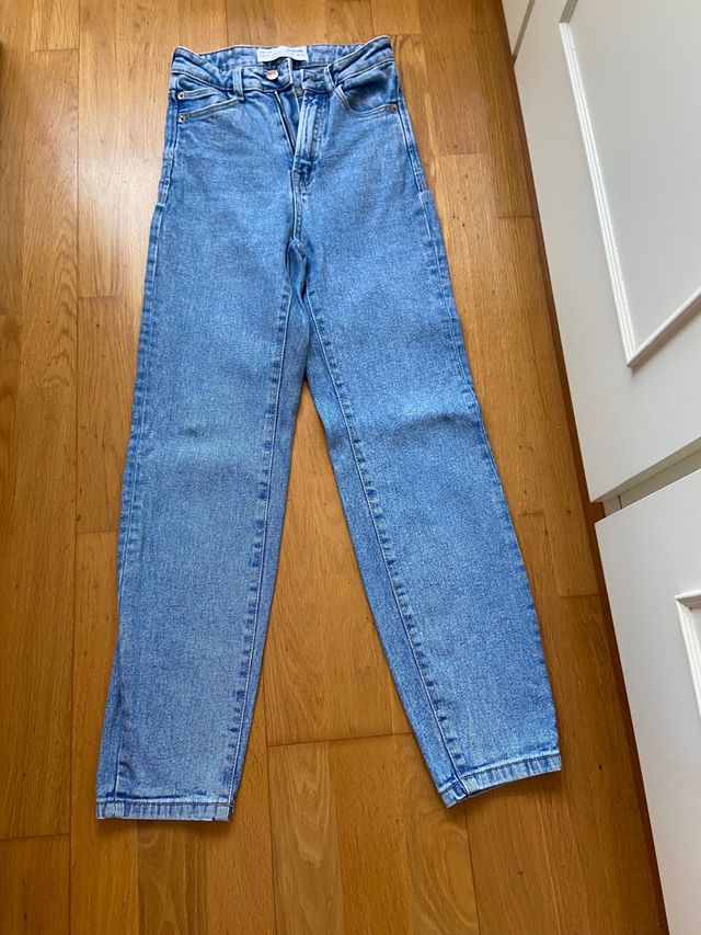 Pantalon tejano Stradivarius