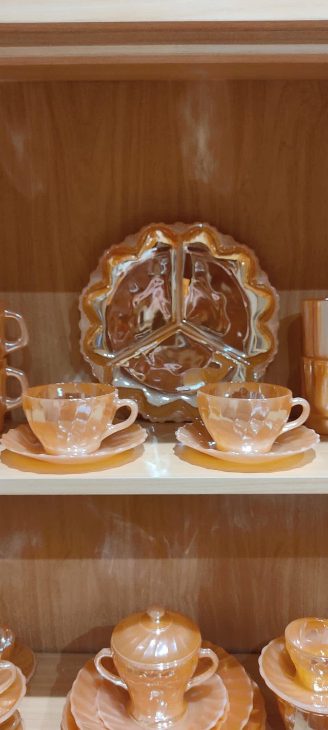 Juego de Vajilla de segunda mano por 70 EUR en Torrent en WALLAPOP