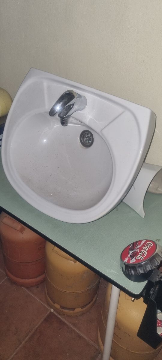 Lavabo de baño completo