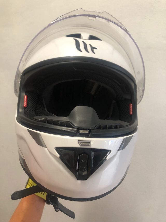 Casco integral nuevo MT Helmes Shell chica