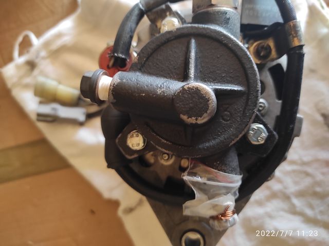 Alternador para OPEL 70A - 12V. con bomba