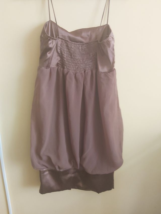 vestito corto molto carino e favorevole