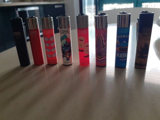 accendino clipper 23 pezzi