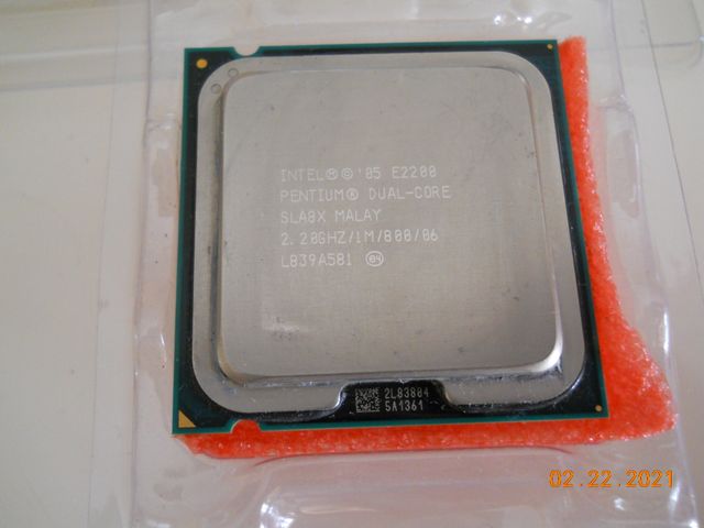Processore intel E2200 dual core da 2,20 Ghz