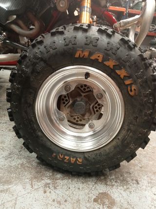 Yamaha Raptor 660