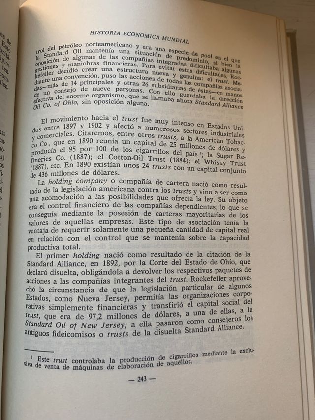 Historia económica mundial. Vázquez Prada.