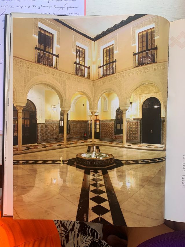 Libro Fórum filatélico.Casa PalacioEdificio Foru