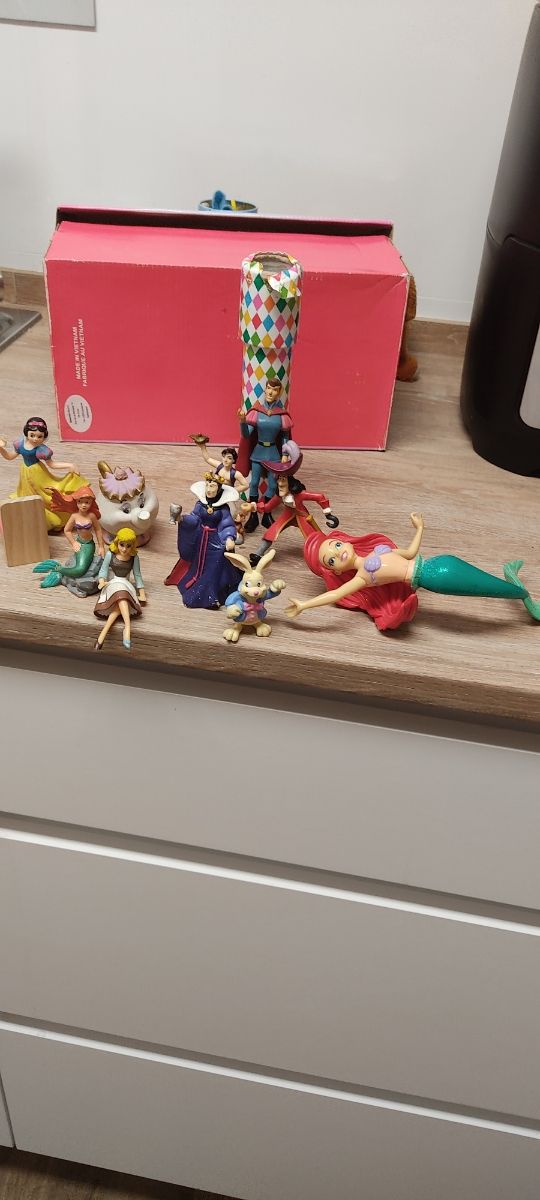 Disney 12 muñecos originales goma dura Lote