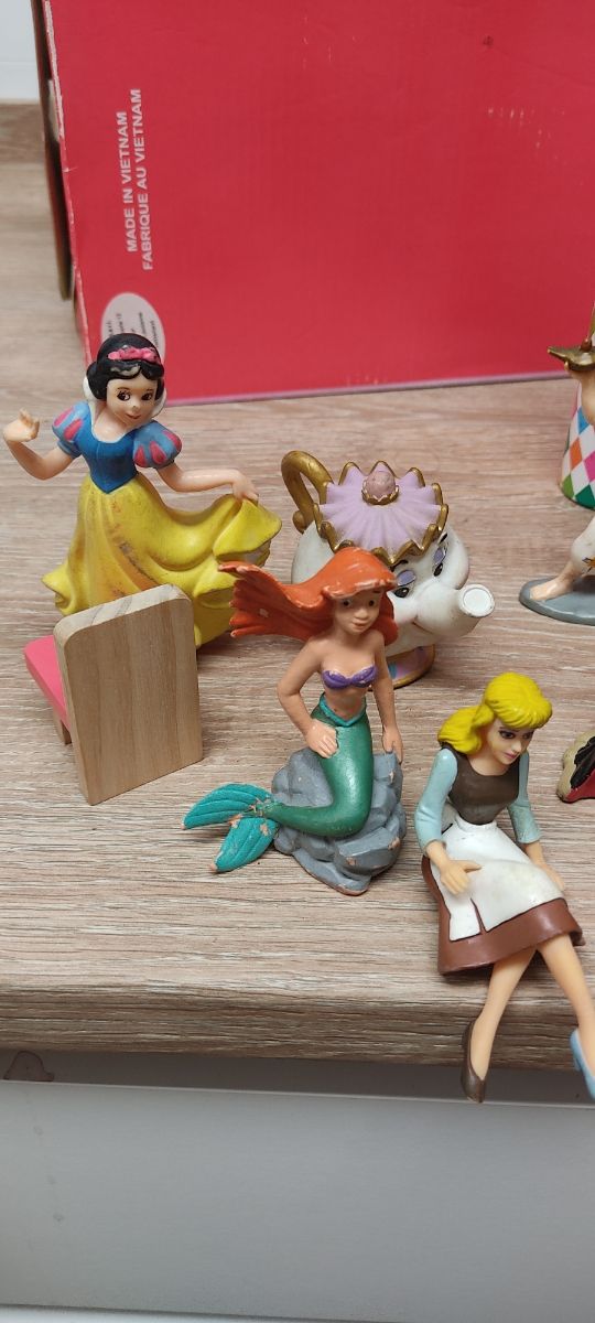 Disney 12 muñecos originales goma dura Lote