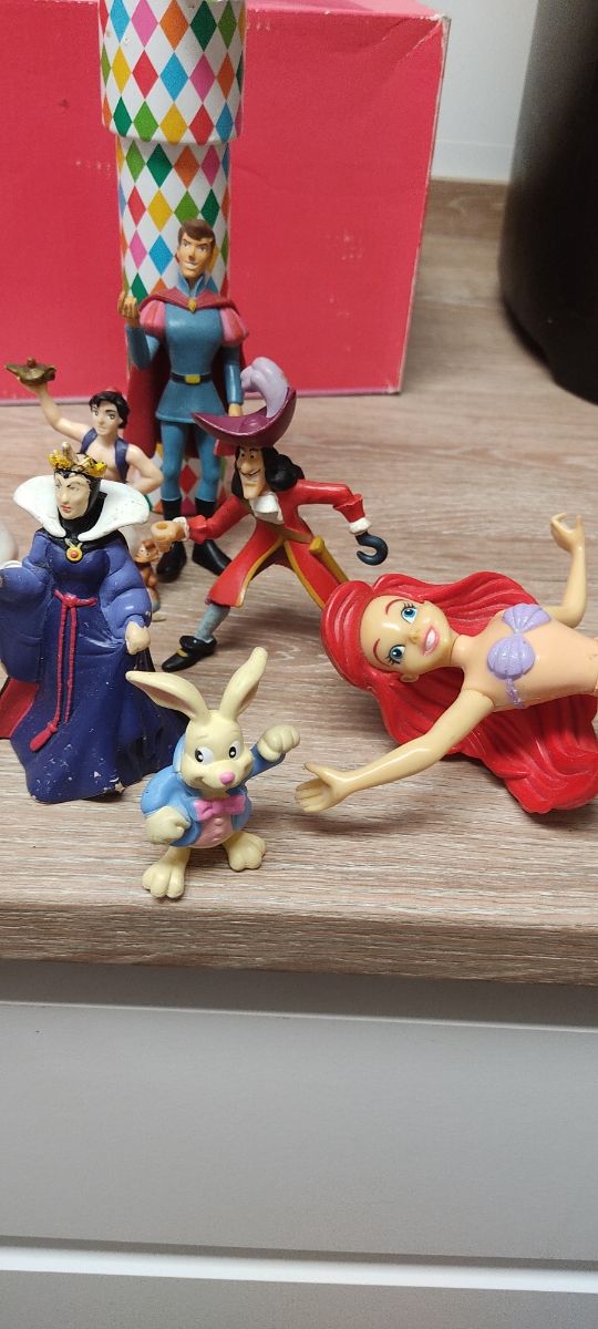 Disney 12 muñecos originales goma dura Lote