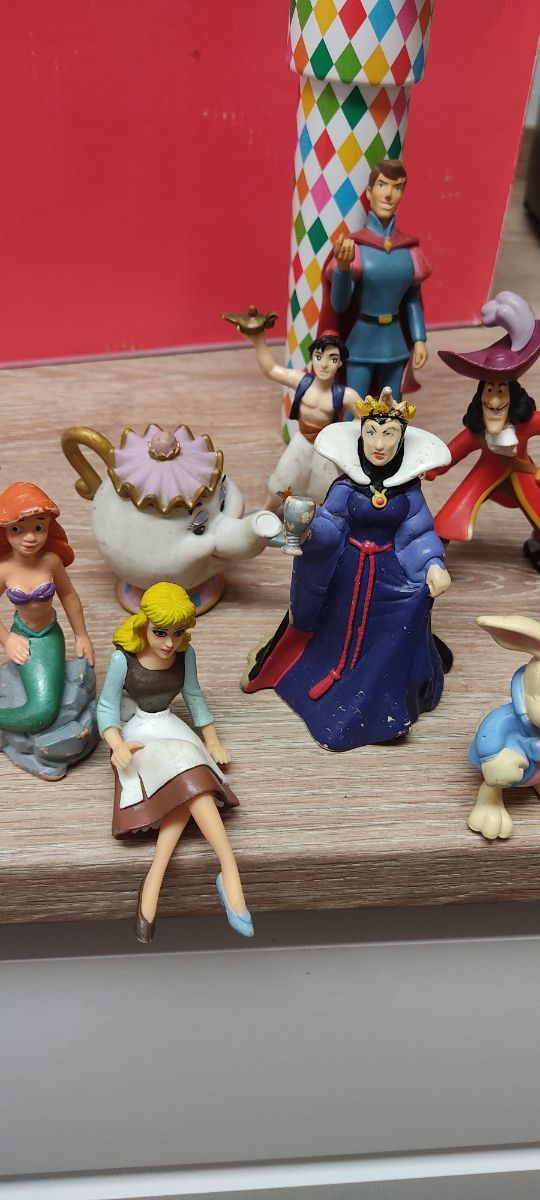 Disney 12 muñecos originales goma dura Lote