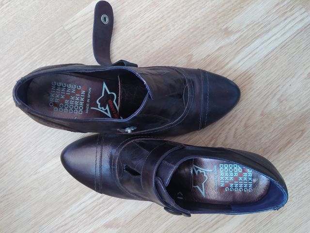 Zapato Dorking marrón chocolate