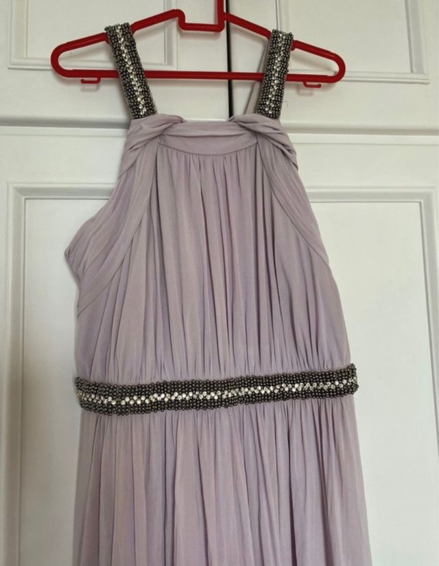 Vestido espectacular Lila con pedrería, talla L