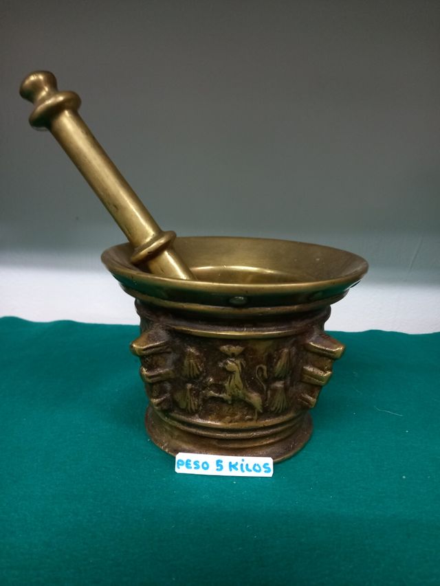 Bel mortaio in bronzo da 5 kg
