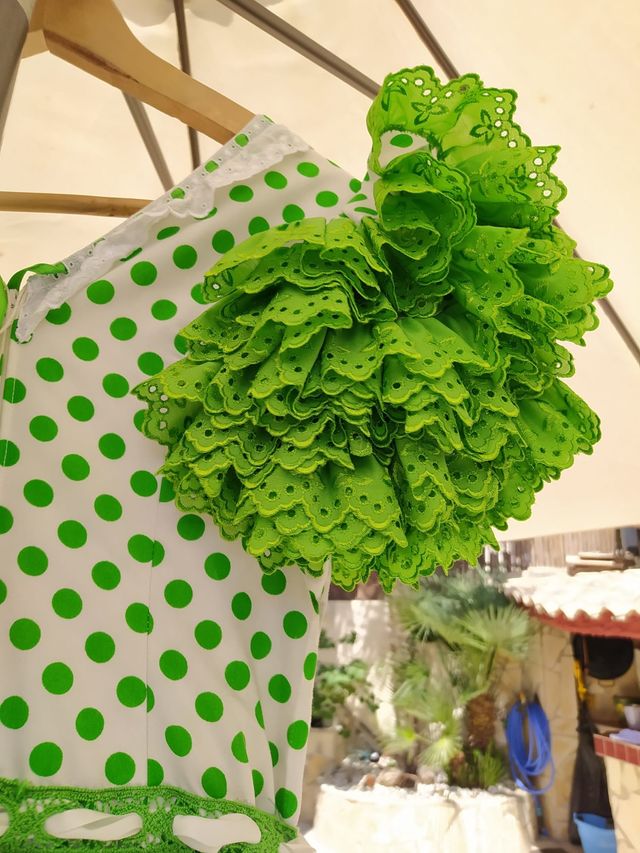 Vestido flamenca hecho a mano talla 11/13 años 