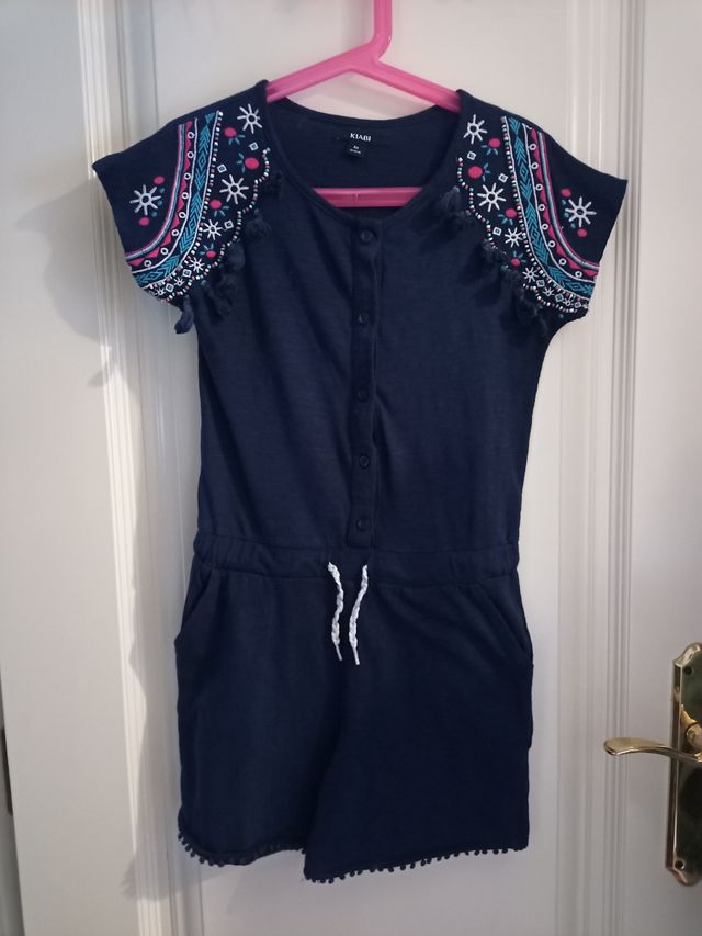 Lote 9 vestidos y monos 8 años