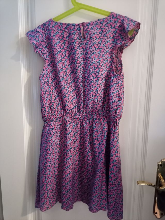 Lote 9 vestidos y monos 8 años