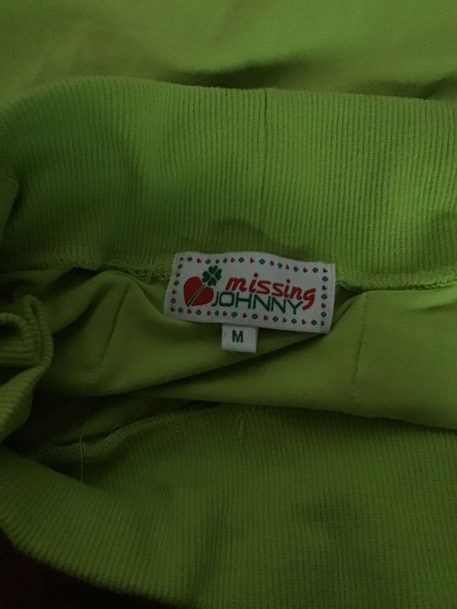 Falda verde pistacho tipo DESIGUAL