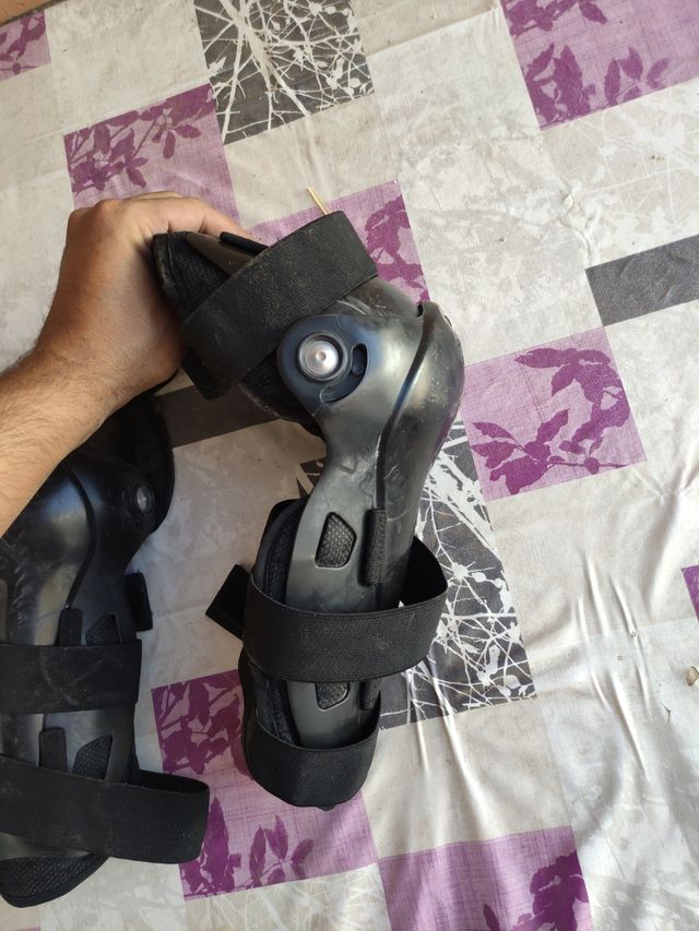 rodilleras articuladas Axo