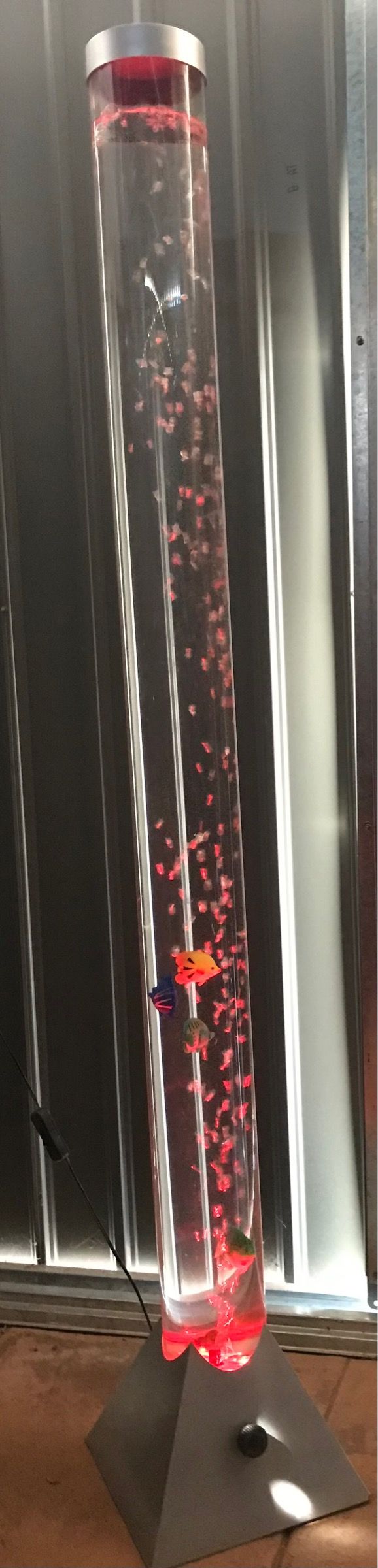 Lámpara (símil pecera)