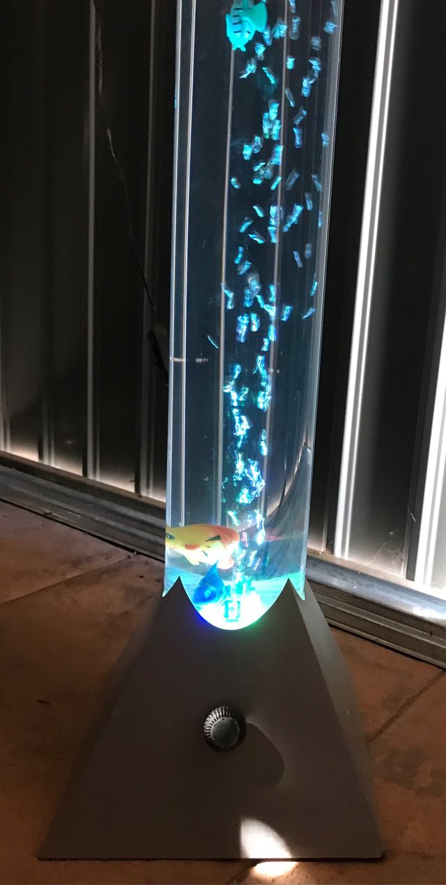 Lámpara (símil pecera)