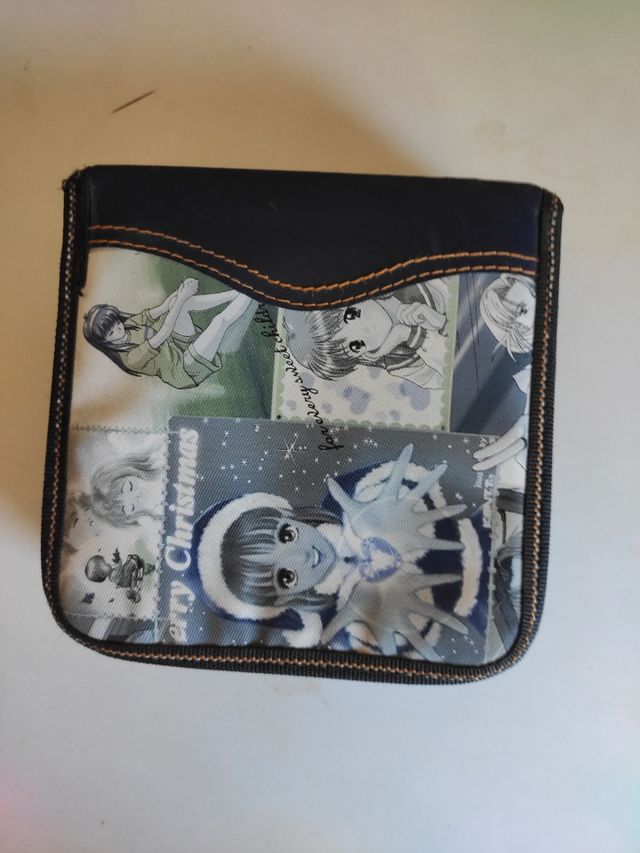 varios porta cds grandes y pequeños 