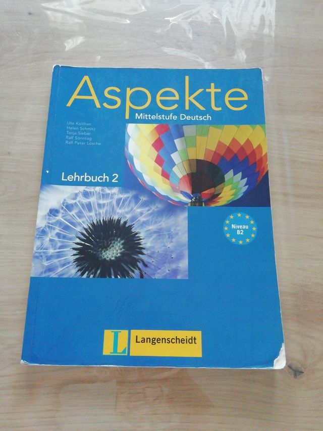Aspekte Niveau B2. Lehrbuch 2