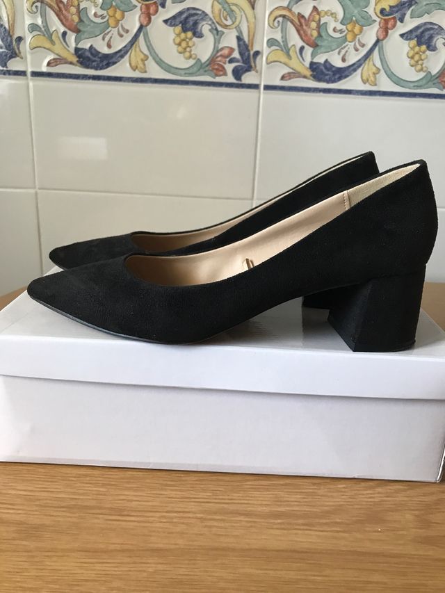 Zapato negro de ante talla 36