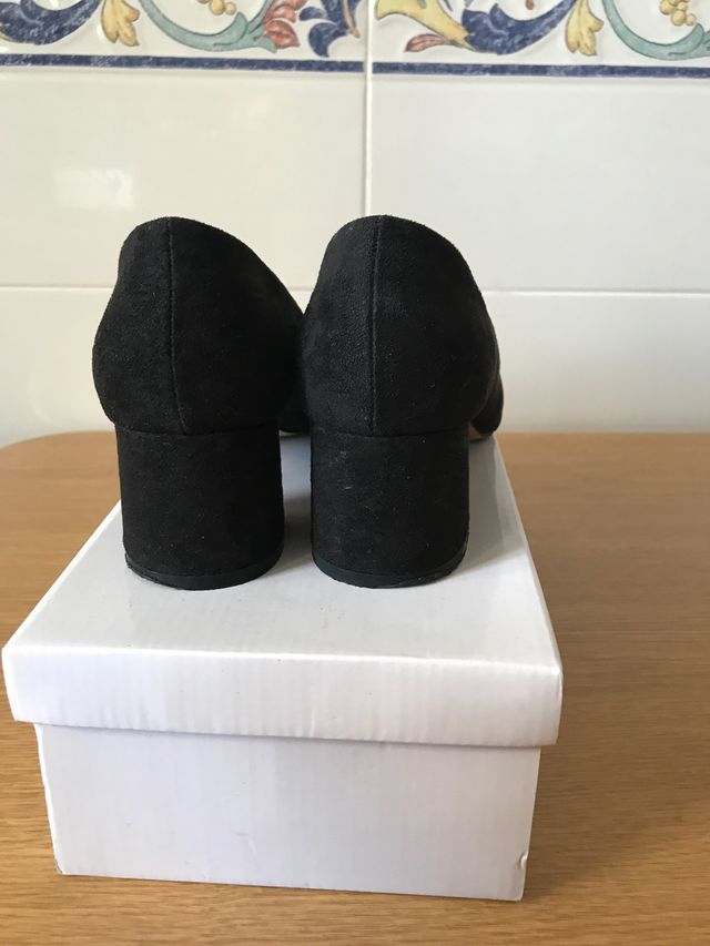 Zapato negro de ante talla 36