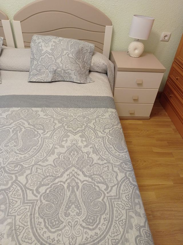 dormitorio 2 camas de 80 Sin ningún uso