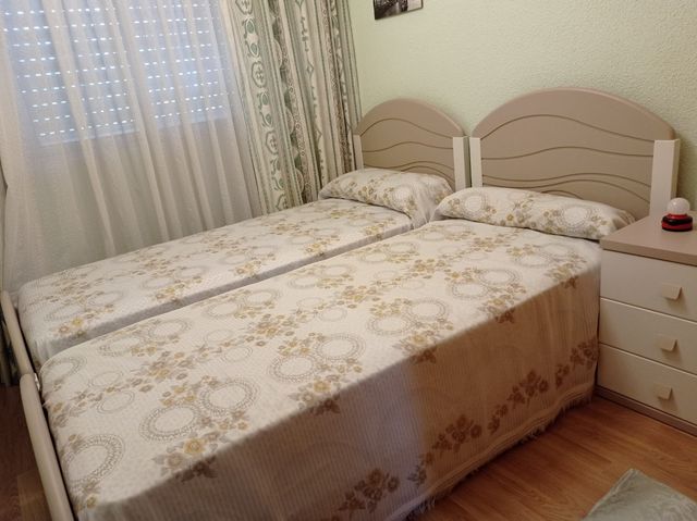 dormitorio 2 camas de 80 Sin ningún uso