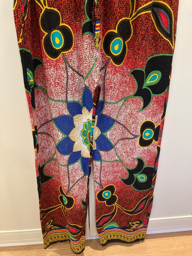 Pantalones étnicos de algodón.